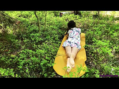 ❤️ Stranger on Tinder es masturba el meu cony i es folla apassionadament al bosc ❤ Vídeo porno a nosaltres